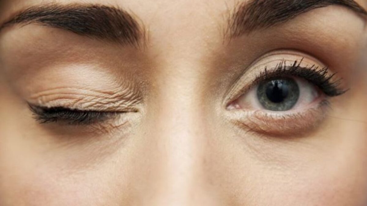 Eye twitching causes and how to treat it Royal Spanish Center